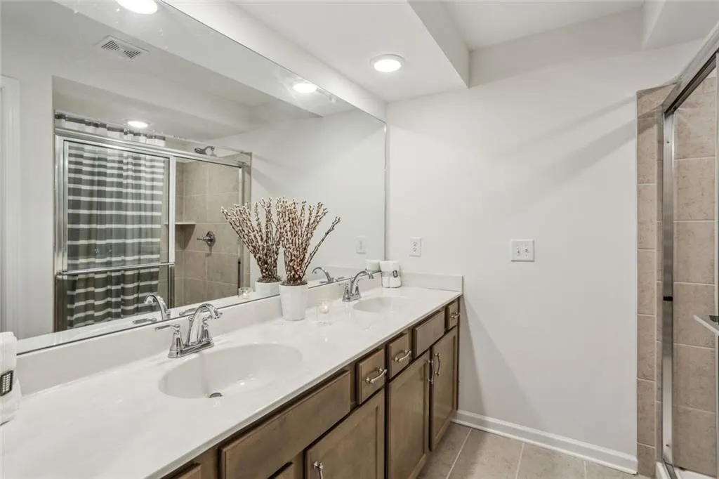 2310 Portrush Way Southeast Se, Atlanta, Georgia 30339, 3 Bedrooms Bedrooms, ,2 BathroomsBathrooms,Residential,For Sale,2310 Portrush Way Southeast Se,7612662