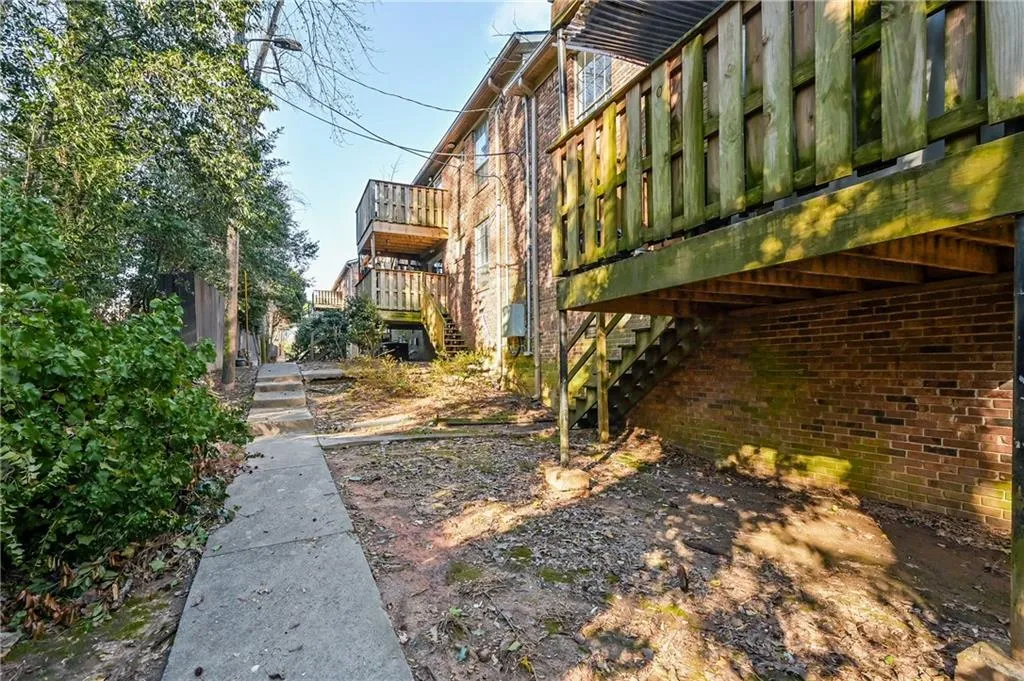 5642 Kingsport Drive Unit 8, Atlanta, Georgia 30342, 2 Bedrooms Bedrooms, ,2 BathroomsBathrooms,Residential,Sold,5642 Kingsport Drive Unit 8,7006194