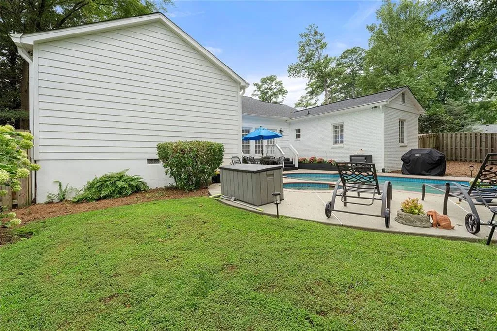 332 Allison Drive Ne, Atlanta, Georgia 30342, 3 Bedrooms Bedrooms, ,3 BathroomsBathrooms,Residential,For Sale,332 Allison Drive Ne,7631863