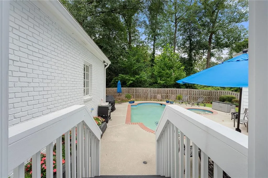332 Allison Drive Ne, Atlanta, Georgia 30342, 3 Bedrooms Bedrooms, ,3 BathroomsBathrooms,Residential,For Sale,332 Allison Drive Ne,7631863