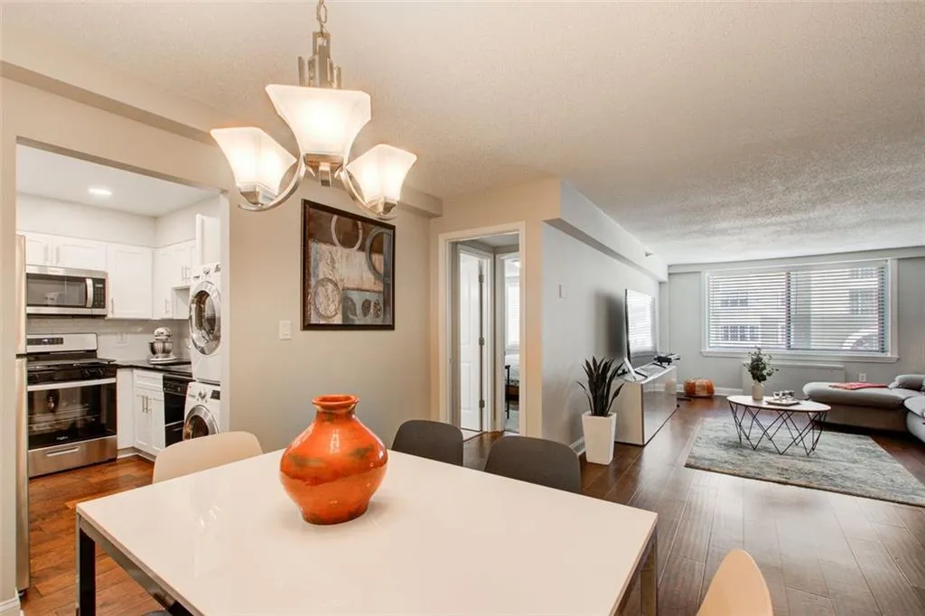 2479 Peachtree Road Ne Unit 304, Atlanta, Georgia 30305, 1 Bedroom Bedrooms, ,1 BathroomBathrooms,Residential,For Sale,2479 Peachtree Road Ne Unit 304,7624138