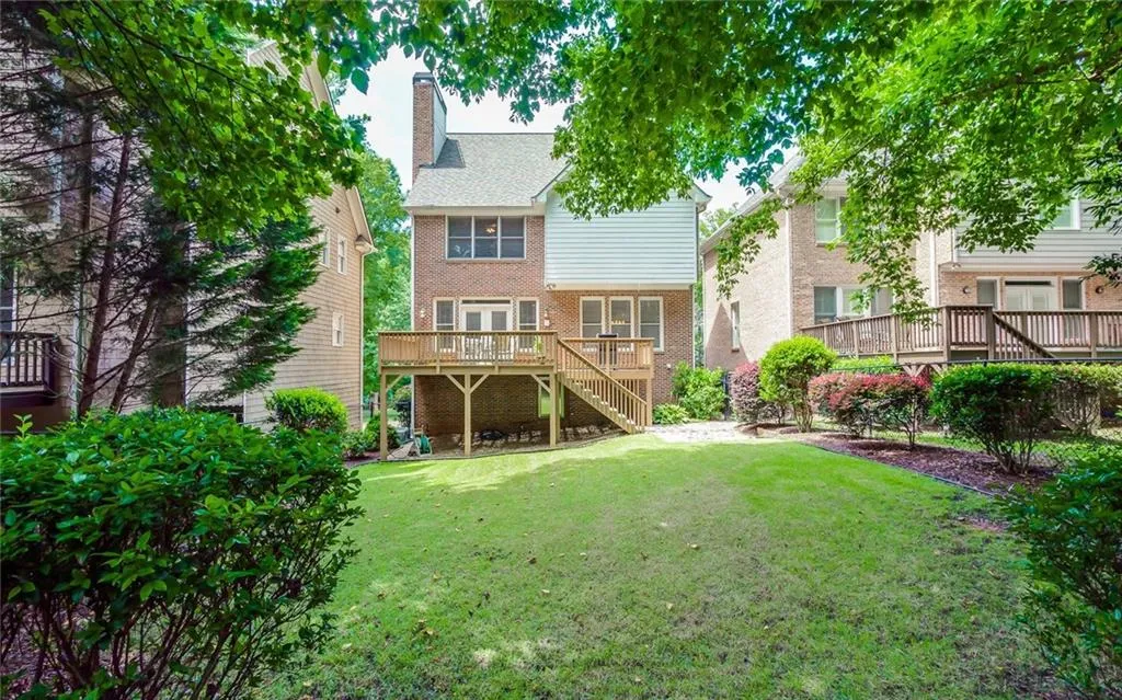 915 Roberts Landing Cove, Sandy Springs, Georgia 30350, 4 Bedrooms Bedrooms, ,3 BathroomsBathrooms,Residential,Sold,915 Roberts Landing Cove,5895760