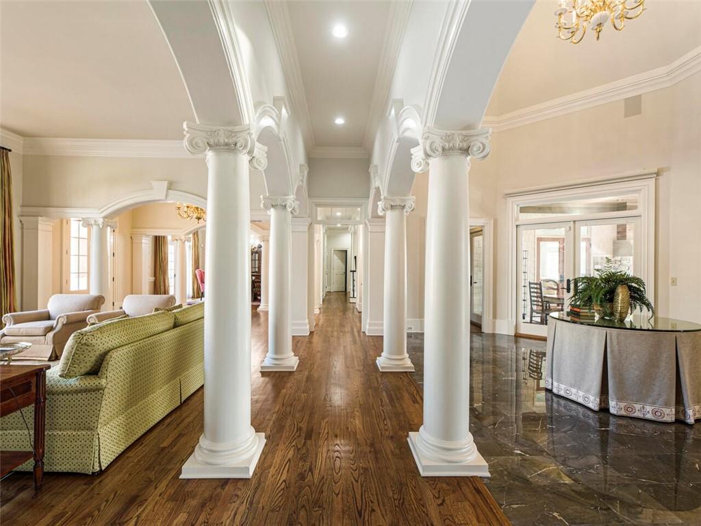 Outstanding architectural details