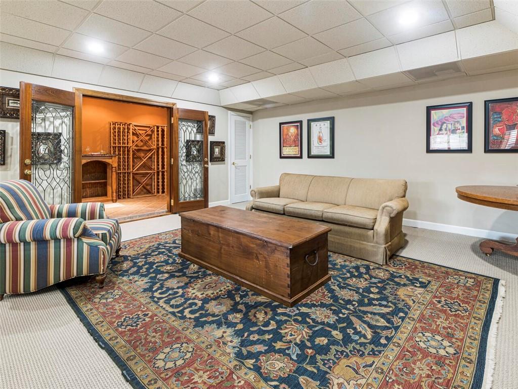 8475 Lazy Oaks Court, Sandy Springs, Georgia 30350, 6 Bedrooms Bedrooms, ,6 BathroomsBathrooms,Residential,Sold,8475 Lazy Oaks Court,7325889