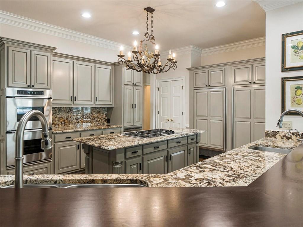 8475 Lazy Oaks Court, Sandy Springs, Georgia 30350, 6 Bedrooms Bedrooms, ,6 BathroomsBathrooms,Residential,Sold,8475 Lazy Oaks Court,7325889