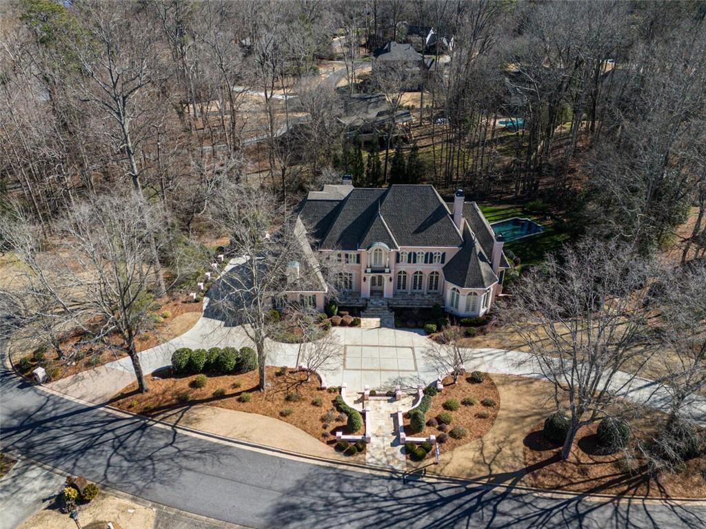 8475 Lazy Oaks Court, Sandy Springs, Georgia 30350, 6 Bedrooms Bedrooms, ,6 BathroomsBathrooms,Residential,Sold,8475 Lazy Oaks Court,7325889
