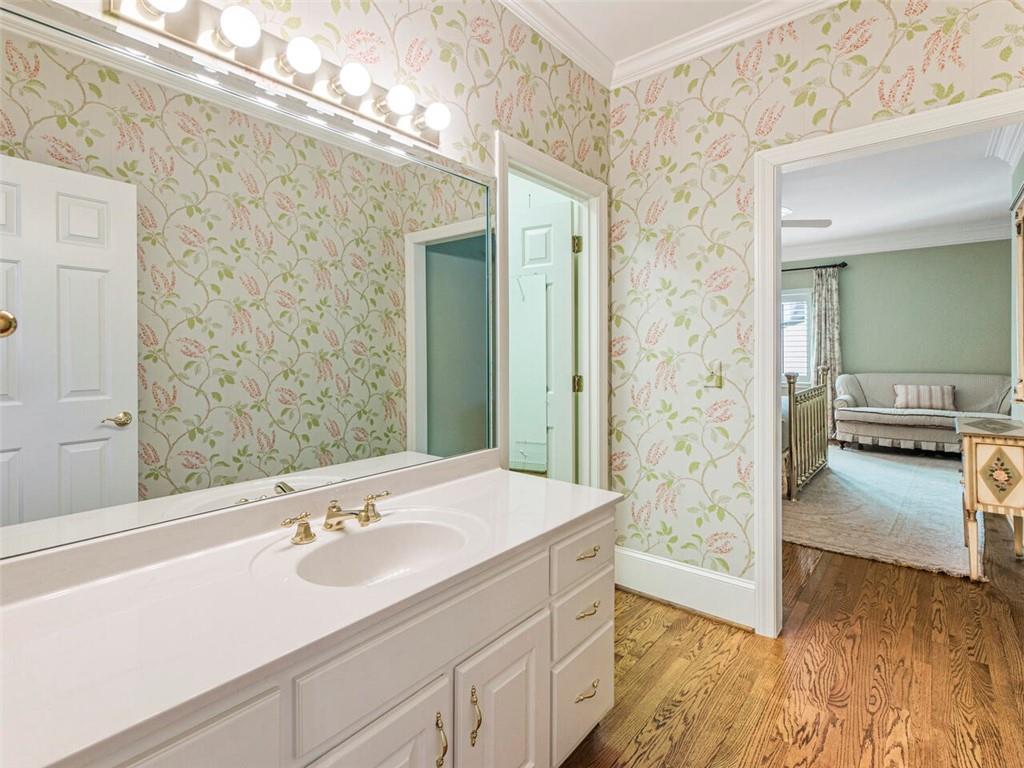 8475 Lazy Oaks Court, Sandy Springs, Georgia 30350, 6 Bedrooms Bedrooms, ,6 BathroomsBathrooms,Residential,Sold,8475 Lazy Oaks Court,7325889