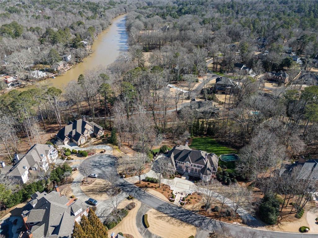 Fabulous location close to the river