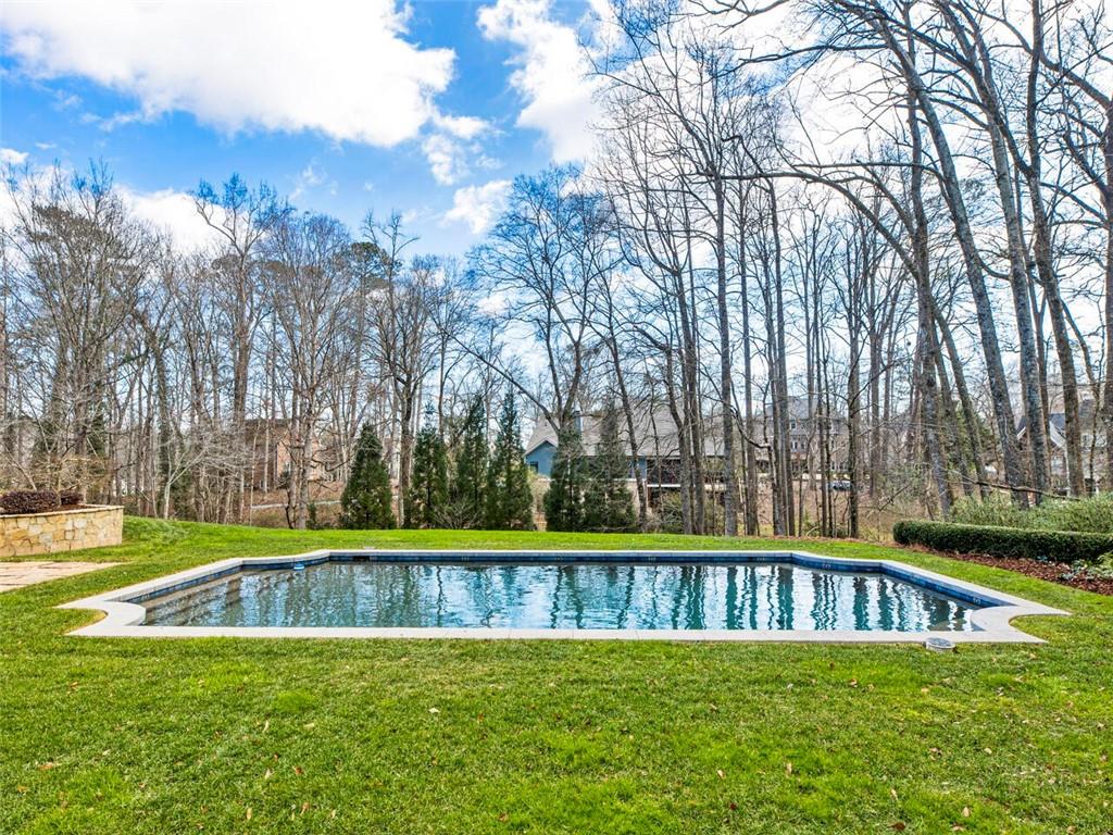 8475 Lazy Oaks Court, Sandy Springs, Georgia 30350, 6 Bedrooms Bedrooms, ,6 BathroomsBathrooms,Residential,Sold,8475 Lazy Oaks Court,7325889