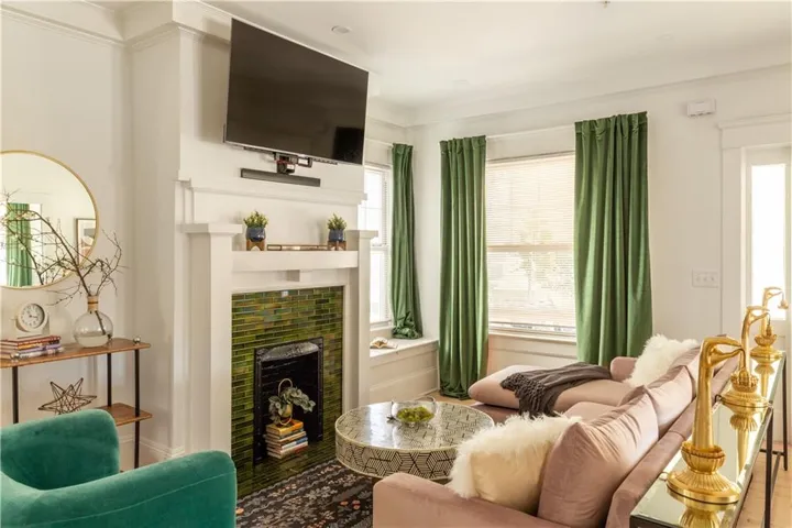 450 N Highland Avenue NE Unit 1