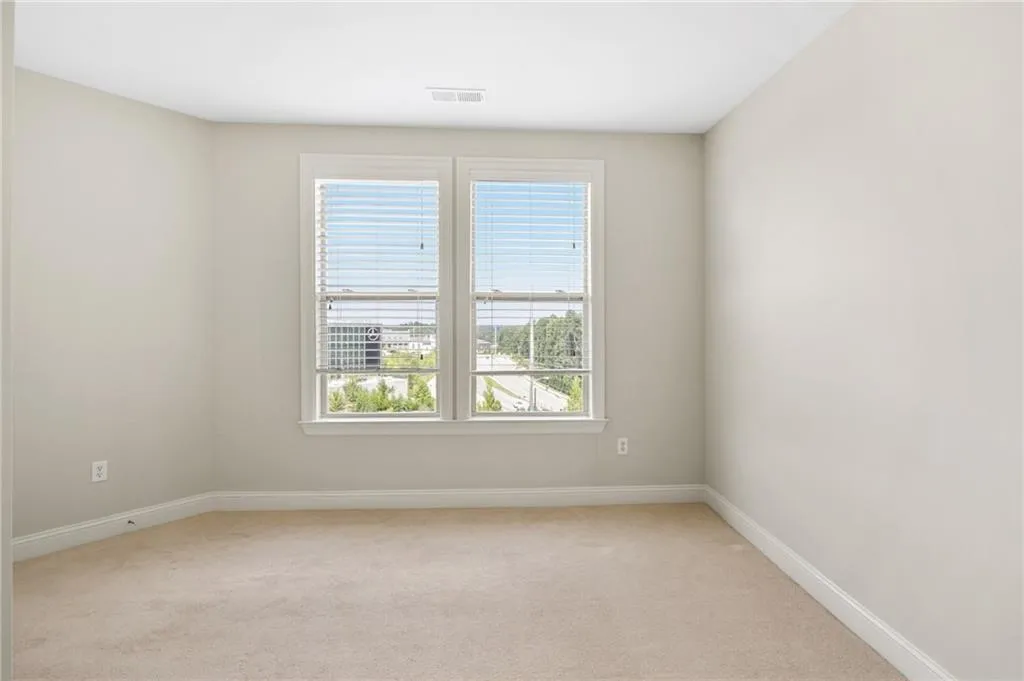 901 Abernathy Road Unit 5240, Atlanta, Georgia 30328, 3 Bedrooms Bedrooms, ,2 BathroomsBathrooms,Residential,Sold,901 Abernathy Road Unit 5240,6937306