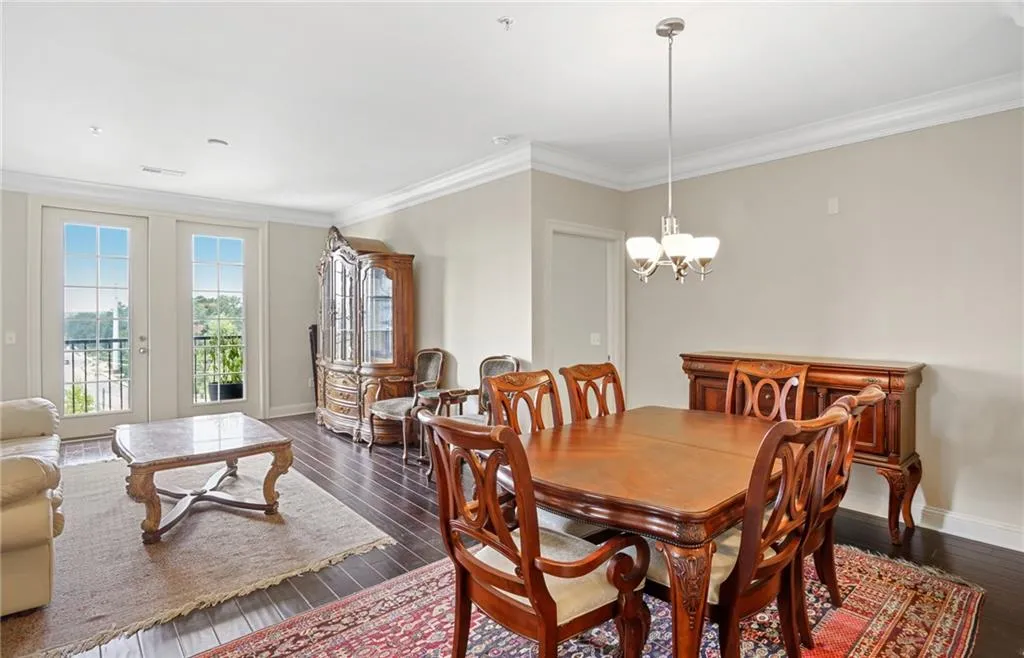 901 Abernathy Road Unit 5240, Atlanta, Georgia 30328, 3 Bedrooms Bedrooms, ,2 BathroomsBathrooms,Residential,Sold,901 Abernathy Road Unit 5240,6937306