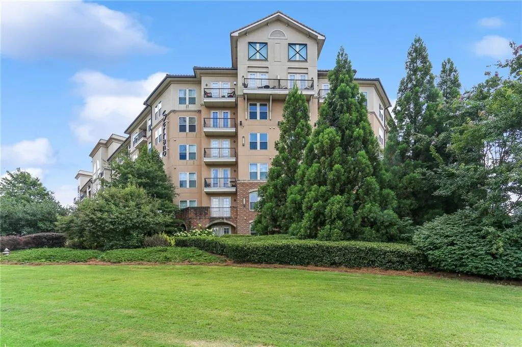 901 Abernathy Road Unit 5240, Atlanta, Georgia 30328, 3 Bedrooms Bedrooms, ,2 BathroomsBathrooms,Residential,Sold,901 Abernathy Road Unit 5240,6937306