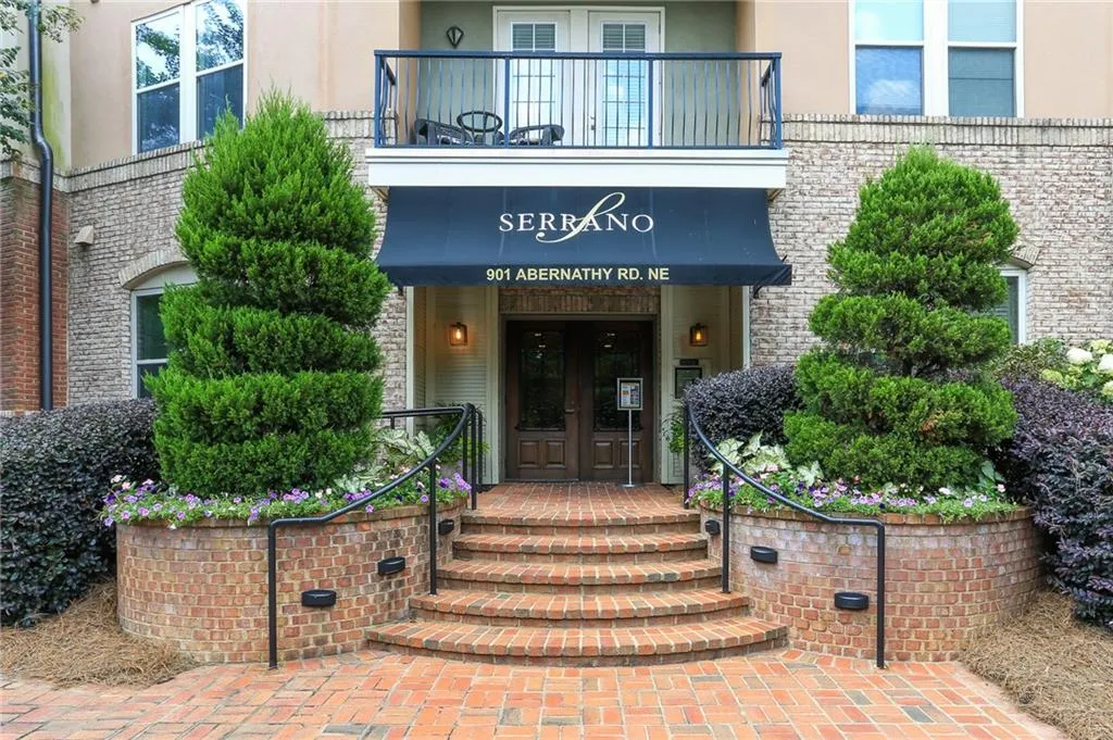 901 Abernathy Road Unit 5240, Atlanta, Georgia 30328, 3 Bedrooms Bedrooms, ,2 BathroomsBathrooms,Residential,Sold,901 Abernathy Road Unit 5240,6937306