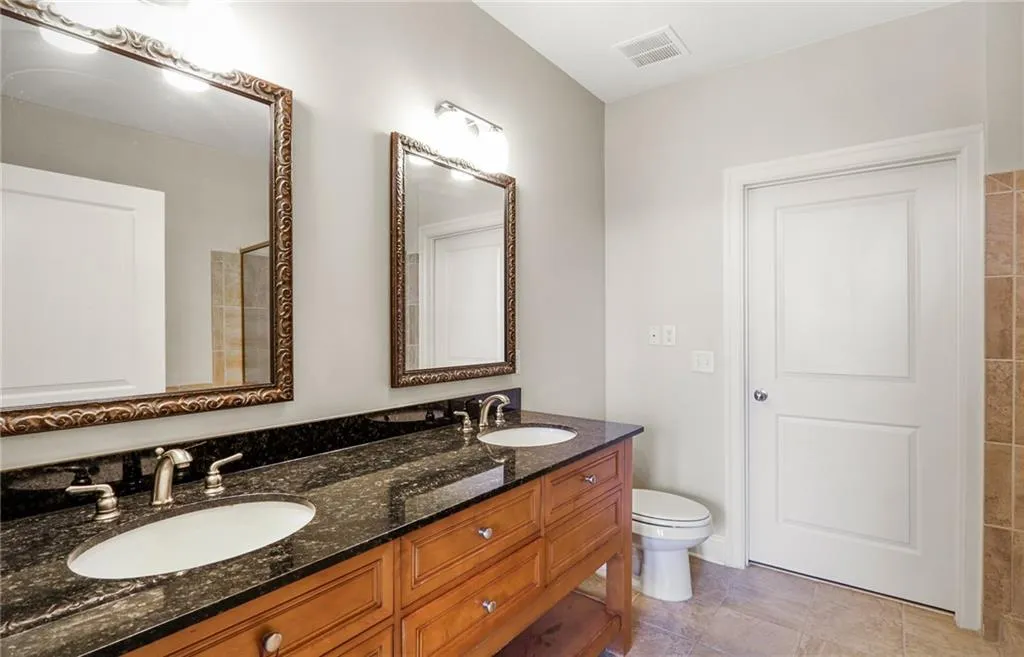 901 Abernathy Road Unit 5240, Atlanta, Georgia 30328, 3 Bedrooms Bedrooms, ,2 BathroomsBathrooms,Residential,Sold,901 Abernathy Road Unit 5240,6937306
