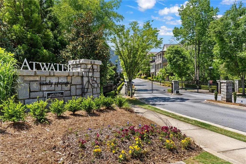 4013 Eamont Lane, Sandy Springs, Georgia 30328, 3 Bedrooms Bedrooms, ,3 BathroomsBathrooms,Residential,Sold,4013 Eamont Lane,7335629