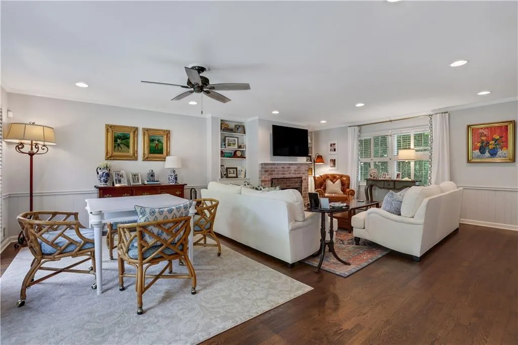 6760 Wright Road, Sandy Springs, Georgia 30328, 4 Bedrooms Bedrooms, ,2 BathroomsBathrooms,Residential,Sold,6760 Wright Road,7416813