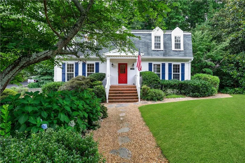 6760 Wright Road, Sandy Springs, Georgia 30328, 4 Bedrooms Bedrooms, ,2 BathroomsBathrooms,Residential,Sold,6760 Wright Road,7416813
