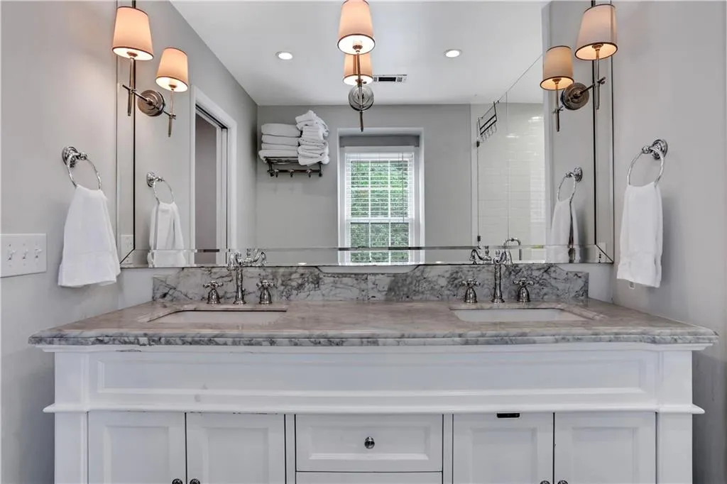 6760 Wright Road, Sandy Springs, Georgia 30328, 4 Bedrooms Bedrooms, ,2 BathroomsBathrooms,Residential,Sold,6760 Wright Road,7416813