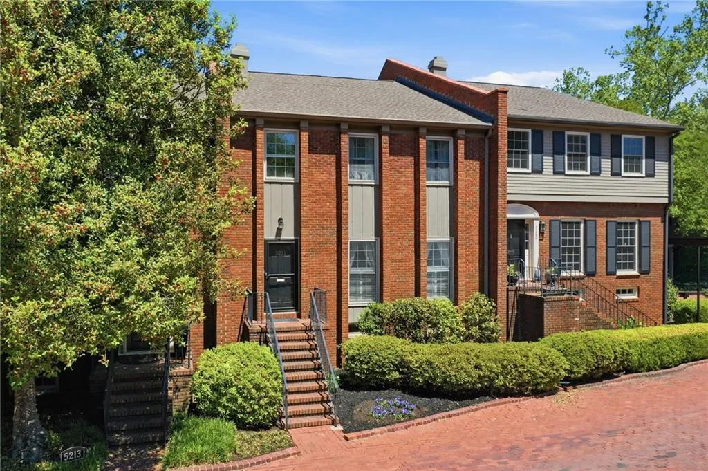 5211 Glenridge Drive, Atlanta, Georgia 30342, 4 Bedrooms Bedrooms, ,3 BathroomsBathrooms,Residential,For Sale,5211 Glenridge Drive,7757796