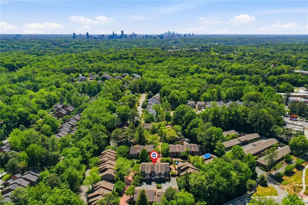 5211 Glenridge Drive, Atlanta, Georgia 30342, 4 Bedrooms Bedrooms, ,3 BathroomsBathrooms,Residential,For Sale,5211 Glenridge Drive,7757796