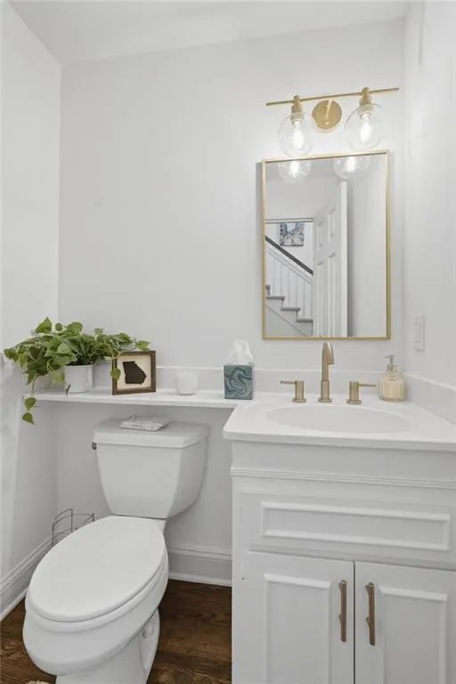 5211 Glenridge Drive, Atlanta, Georgia 30342, 4 Bedrooms Bedrooms, ,3 BathroomsBathrooms,Residential,For Sale,5211 Glenridge Drive,7757796