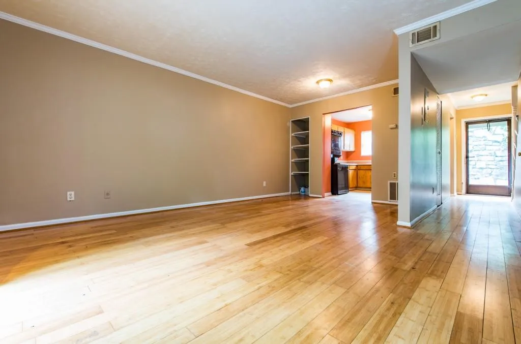 5569 Kingsport Drive Ne, Atlanta, Georgia 30342, 2 Bedrooms Bedrooms, ,1 BathroomBathrooms,Residential,Sold,5569 Kingsport Drive Ne,5856522