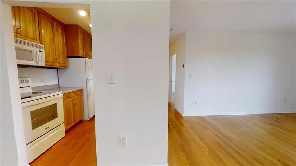 300 Johnson Ferry Road Ne Unit B611, Atlanta, Georgia 30328, 1 Bedroom Bedrooms, ,1 BathroomBathrooms,Residential,Sold,300 Johnson Ferry Road Ne Unit B611,7070474 300 Johnson Ferry Road Ne Unit B611, Atlanta, Georgia 30328, 1 Bedroom Bedrooms, ,1 BathroomBathrooms,Residential,Sold,300 Johnson Ferry Road Ne Unit B611,7070474