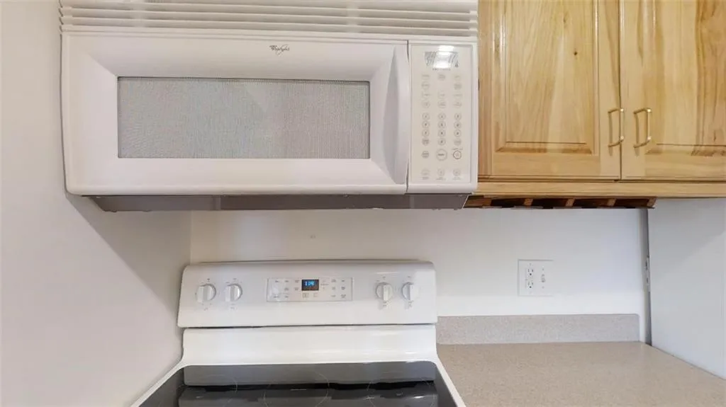 300 Johnson Ferry Road Ne Unit B611, Atlanta, Georgia 30328, 1 Bedroom Bedrooms, ,1 BathroomBathrooms,Residential,Sold,300 Johnson Ferry Road Ne Unit B611,7070474 300 Johnson Ferry Road Ne Unit B611, Atlanta, Georgia 30328, 1 Bedroom Bedrooms, ,1 BathroomBathrooms,Residential,Sold,300 Johnson Ferry Road Ne Unit B611,7070474