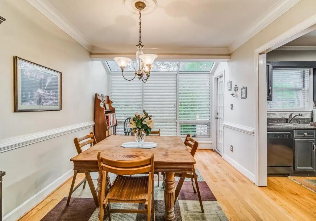 7500 Roswell Road Unit 73, Sandy Springs, Georgia 30350, 2 Bedrooms Bedrooms, ,2 BathroomsBathrooms,Residential,Sold,7500 Roswell Road Unit 73,6553942