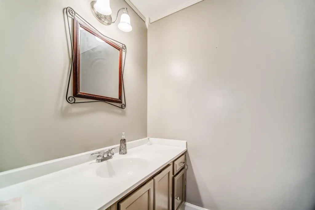 7500 Roswell Road Unit 73, Sandy Springs, Georgia 30350, 2 Bedrooms Bedrooms, ,2 BathroomsBathrooms,Residential,Sold,7500 Roswell Road Unit 73,6553942