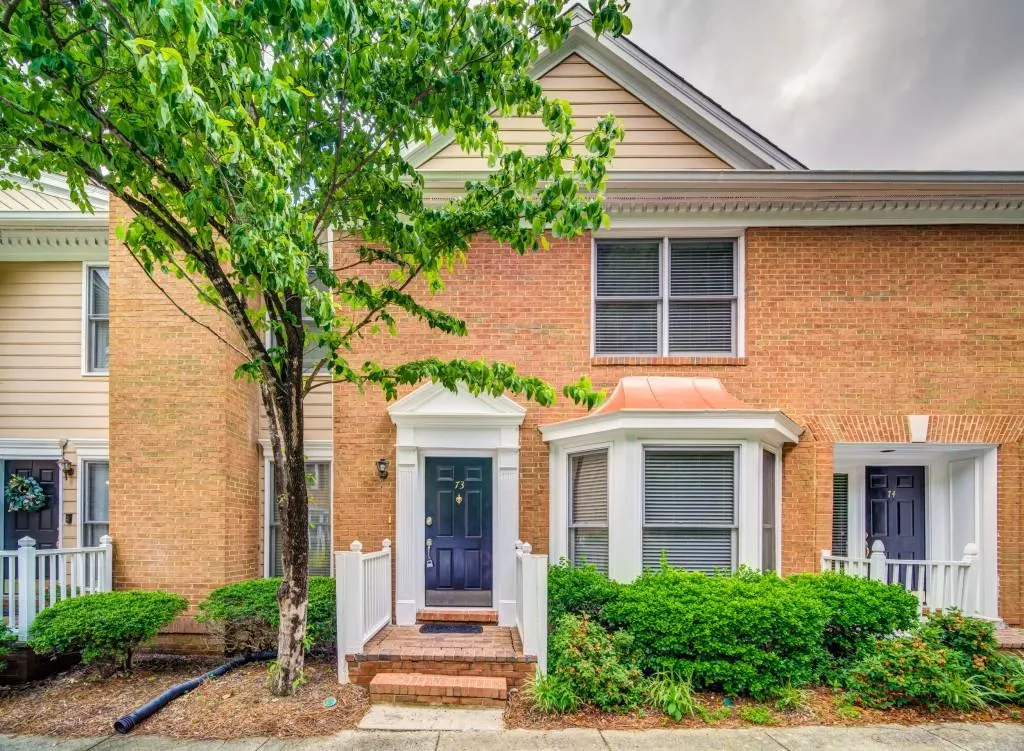 7500 Roswell Road Unit 73, Sandy Springs, Georgia 30350, 2 Bedrooms Bedrooms, ,2 BathroomsBathrooms,Residential,Sold,7500 Roswell Road Unit 73,6553942