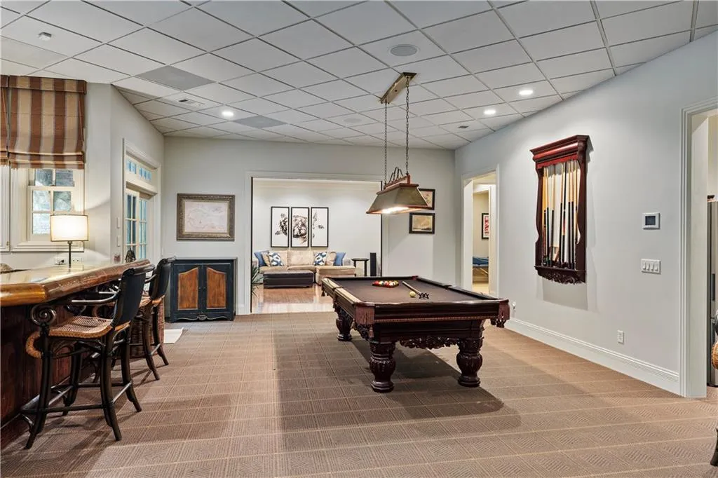 4755 Riverview Road, Atlanta, Georgia 30327, 6 Bedrooms Bedrooms, ,6 BathroomsBathrooms,Residential,Sold,4755 Riverview Road,7505985