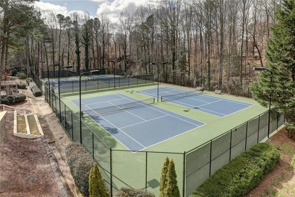1103 Garden Court, Sandy Springs, Georgia 30328, 2 Bedrooms Bedrooms, ,2 BathroomsBathrooms,Residential,Sold,1103 Garden Court,6685374