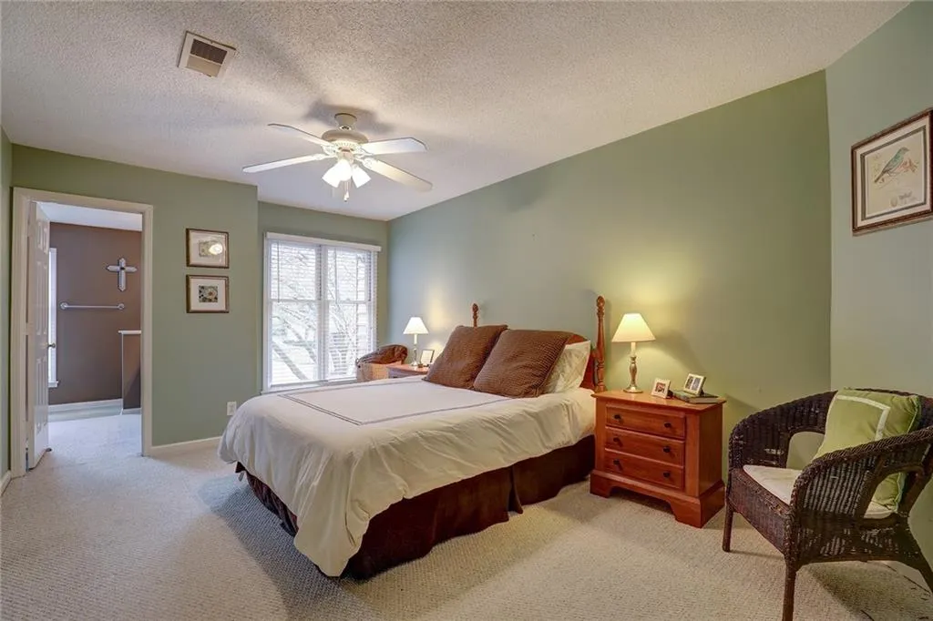 1103 Garden Court, Sandy Springs, Georgia 30328, 2 Bedrooms Bedrooms, ,2 BathroomsBathrooms,Residential,Sold,1103 Garden Court,6685374