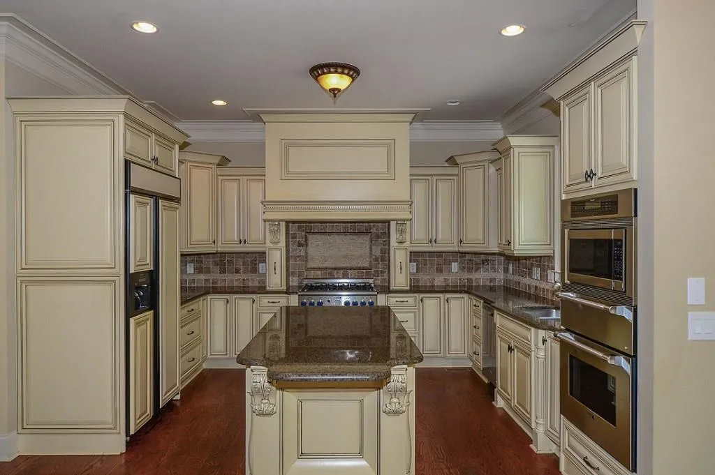 920 Dunwoody Club Drive, Sandy Springs, Georgia 30350, 6 Bedrooms Bedrooms, ,6 BathroomsBathrooms,Residential,Sold,920 Dunwoody Club Drive,5580920