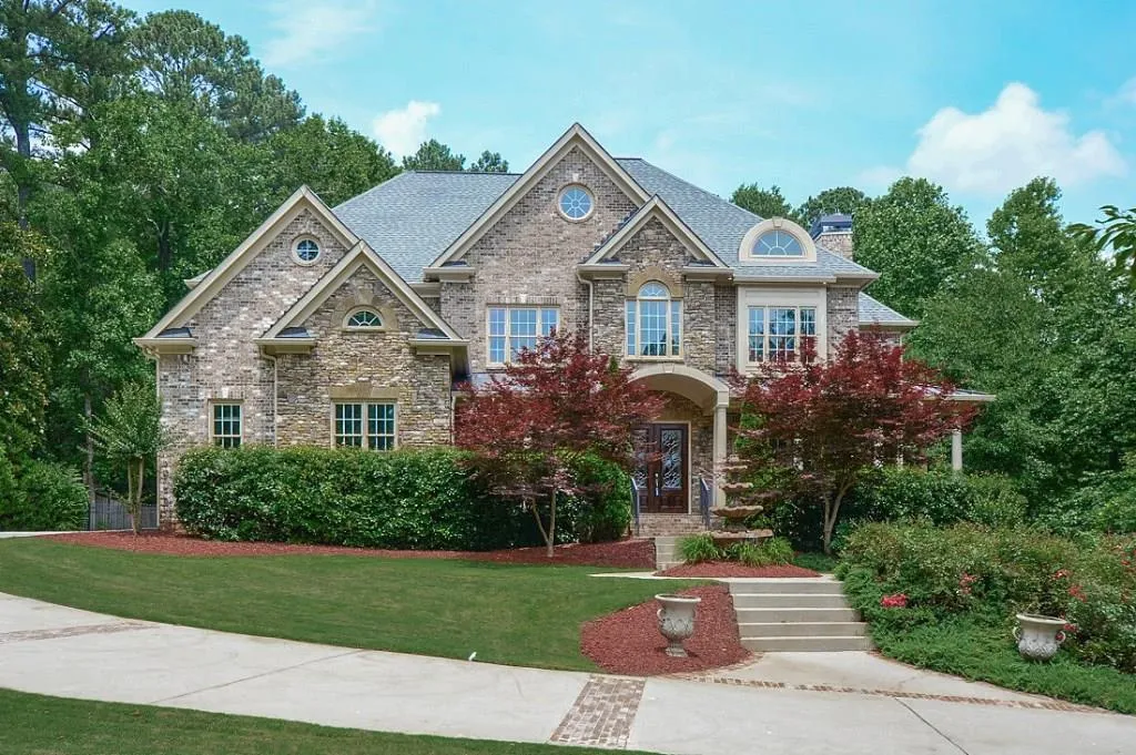 920 Dunwoody Club Drive, Sandy Springs, Georgia 30350, 6 Bedrooms Bedrooms, ,6 BathroomsBathrooms,Residential,Sold,920 Dunwoody Club Drive,5580920