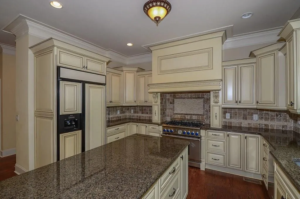 920 Dunwoody Club Drive, Sandy Springs, Georgia 30350, 6 Bedrooms Bedrooms, ,6 BathroomsBathrooms,Residential,Sold,920 Dunwoody Club Drive,5580920