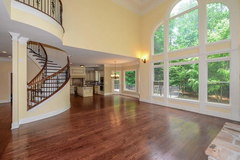 920 Dunwoody Club Drive, Sandy Springs, Georgia 30350, 6 Bedrooms Bedrooms, ,6 BathroomsBathrooms,Residential,Sold,920 Dunwoody Club Drive,5580920