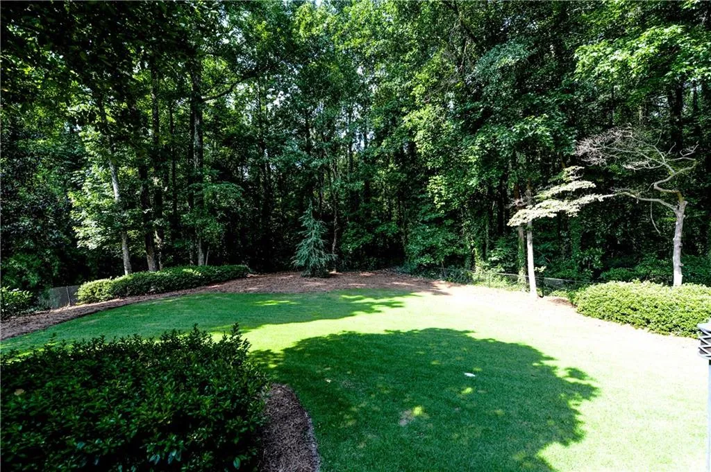 1185 Kingston Drive, Sandy Springs, Georgia 30342, 5 Bedrooms Bedrooms, ,6 BathroomsBathrooms,Residential,Sold,1185 Kingston Drive,6664386