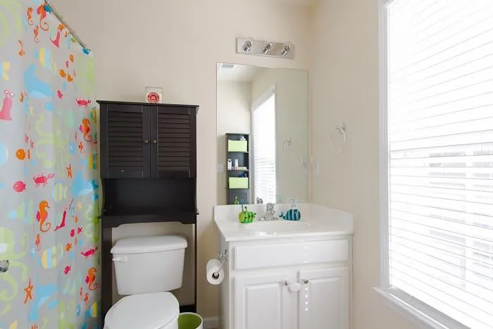 7876 Kiverton Place, Sandy Springs, Georgia 30350, 3 Bedrooms Bedrooms, ,3 BathroomsBathrooms,Residential,Sold,7876 Kiverton Place,5632468