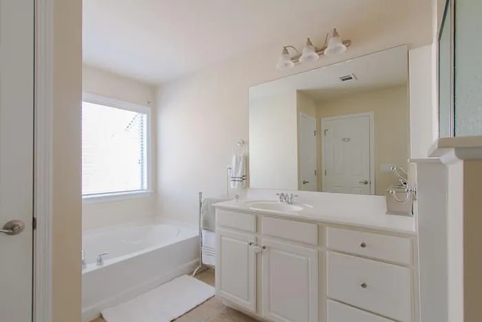 7876 Kiverton Place, Sandy Springs, Georgia 30350, 3 Bedrooms Bedrooms, ,3 BathroomsBathrooms,Residential,Sold,7876 Kiverton Place,5632468