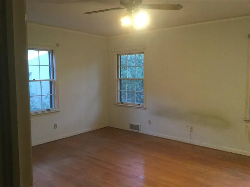5905 Greenbrier Road, Sandy Springs, Georgia 30328, 3 Bedrooms Bedrooms, ,2 BathroomsBathrooms,Residential,Sold,5905 Greenbrier Road,5780767