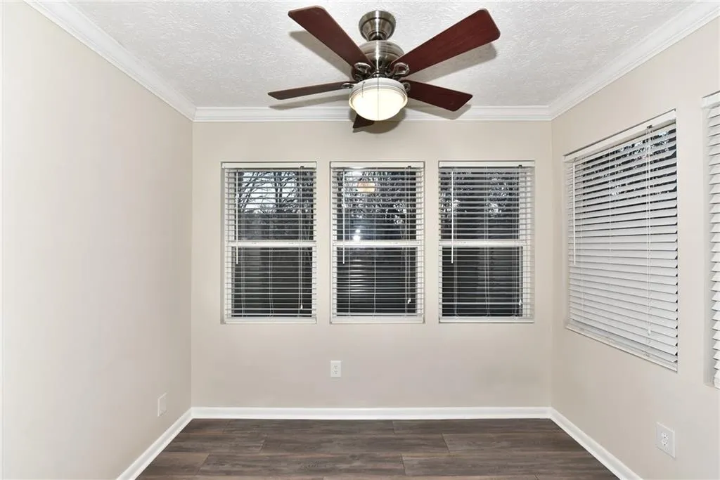 5155 Roswell Road Unit 5, Sandy Springs, Georgia 30342, 1 Bedroom Bedrooms, ,1 BathroomBathrooms,Residential,Sold,5155 Roswell Road Unit 5,5821294