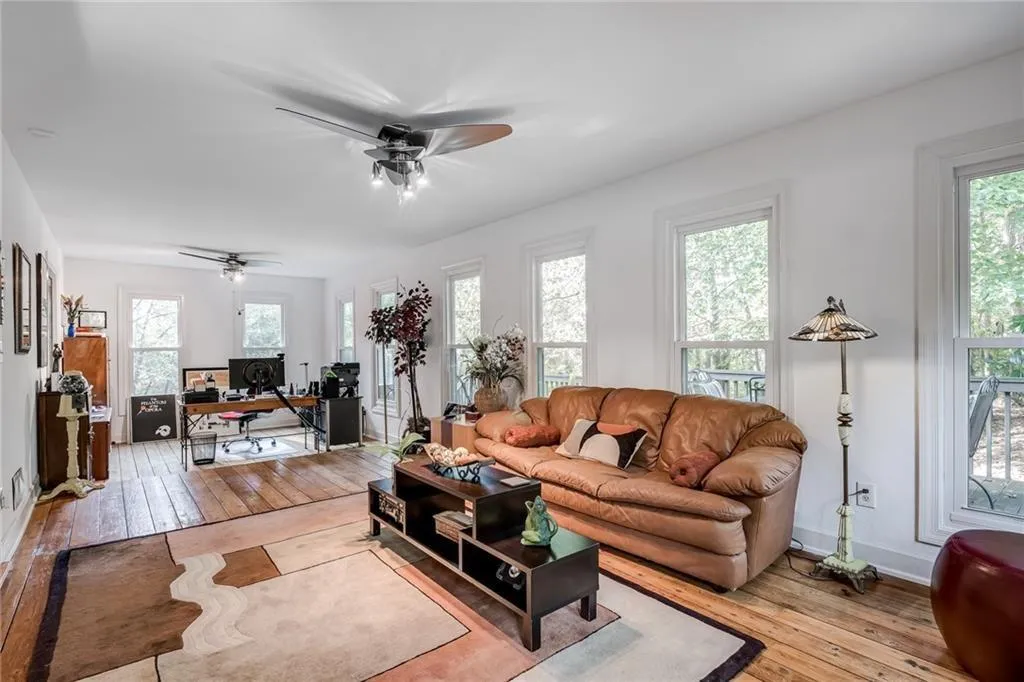 8140 Innsbruck Drive, Sandy Springs, Georgia 30350, 4 Bedrooms Bedrooms, ,4 BathroomsBathrooms,Residential,Sold,8140 Innsbruck Drive,7008332