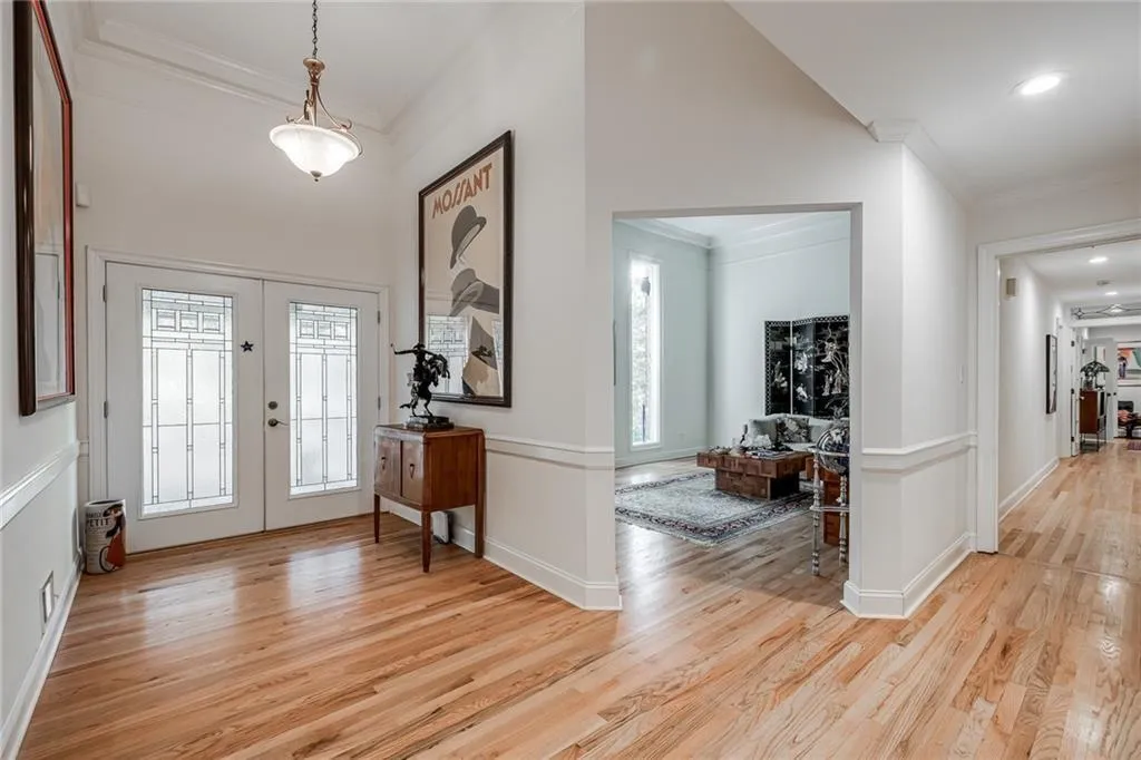 8140 Innsbruck Drive, Sandy Springs, Georgia 30350, 4 Bedrooms Bedrooms, ,4 BathroomsBathrooms,Residential,Sold,8140 Innsbruck Drive,7008332