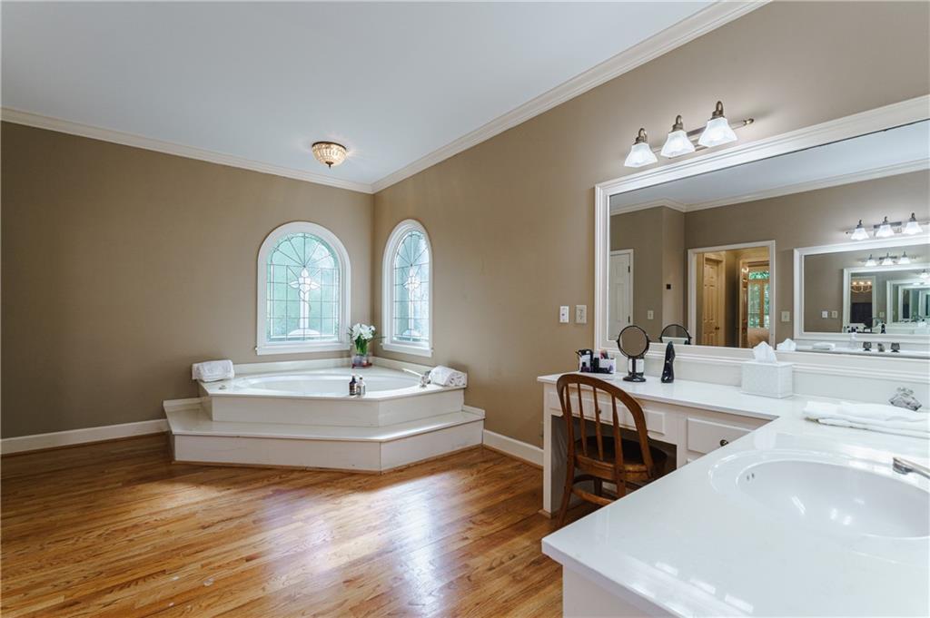 335 Fauna Court, Sandy Springs, Georgia 30350, 5 Bedrooms Bedrooms, ,4 BathroomsBathrooms,Residential,Sold,335 Fauna Court,7287938