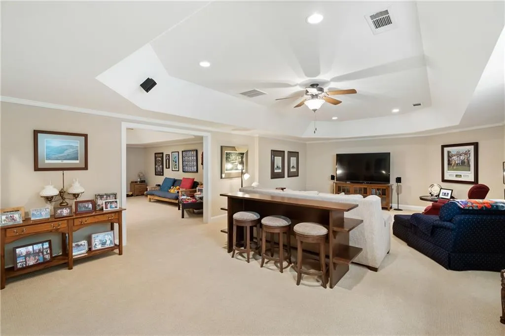 4745 Dudley Lane, Atlanta, Georgia 30327, 5 Bedrooms Bedrooms, ,4 BathroomsBathrooms,Residential,Sold,4745 Dudley Lane,7203168
