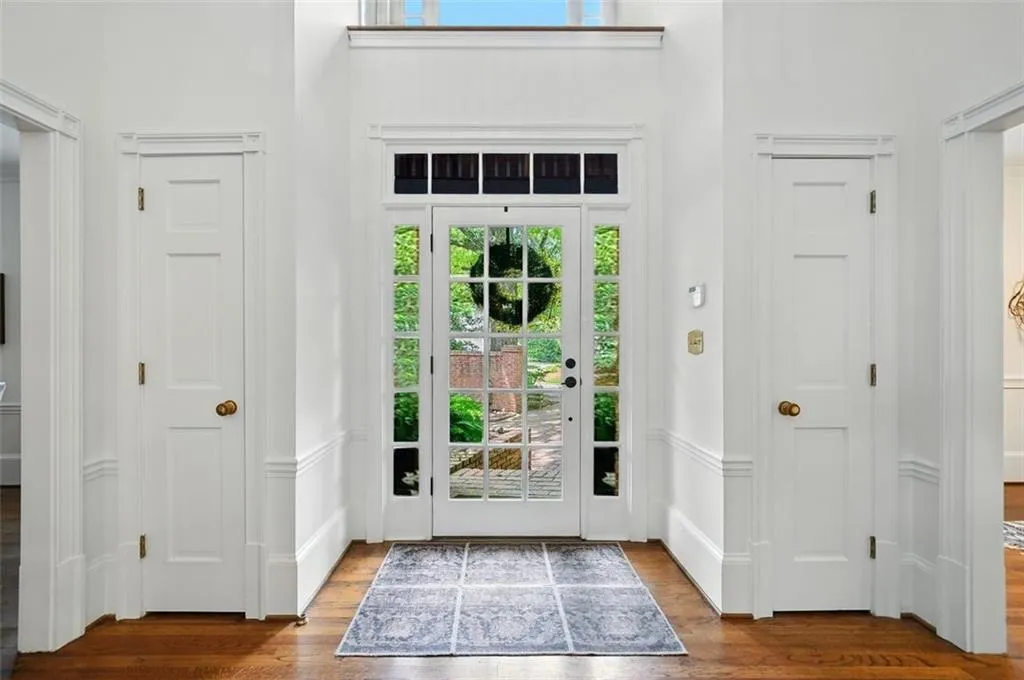 4411 Paces Battle Nw, Atlanta, Georgia 30327, 3 Bedrooms Bedrooms, ,3 BathroomsBathrooms,Residential,For Sale,4411 Paces Battle Nw,7636962
