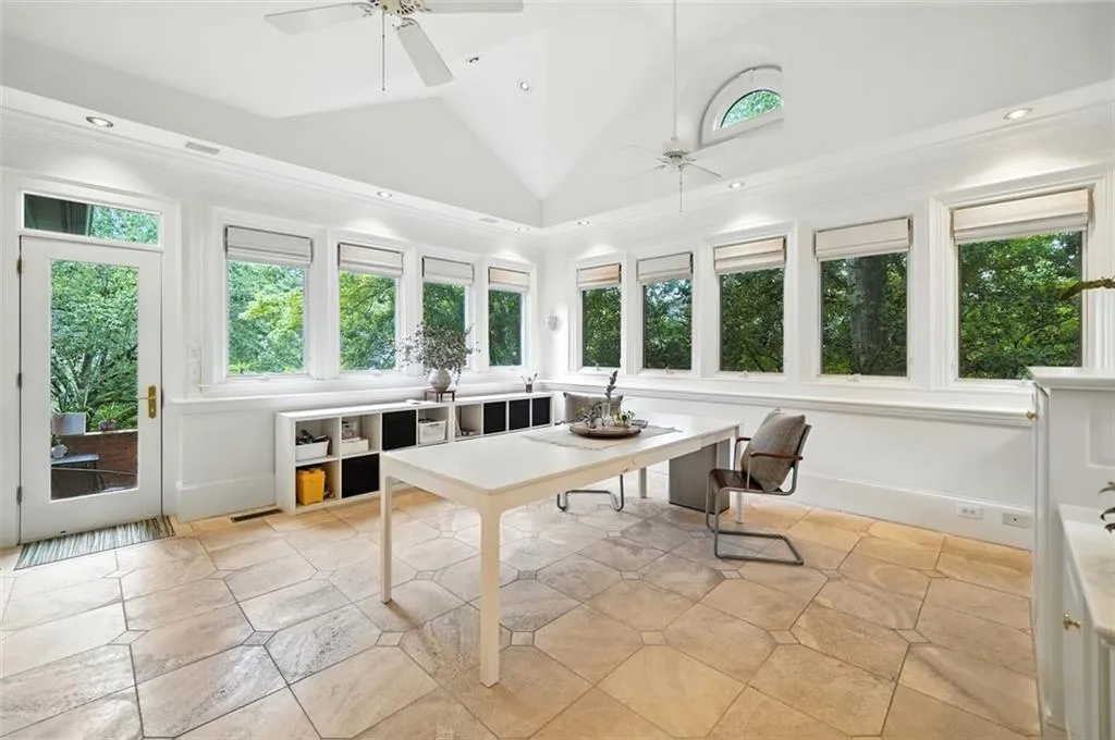 4411 Paces Battle Nw, Atlanta, Georgia 30327, 3 Bedrooms Bedrooms, ,3 BathroomsBathrooms,Residential,For Sale,4411 Paces Battle Nw,7636962